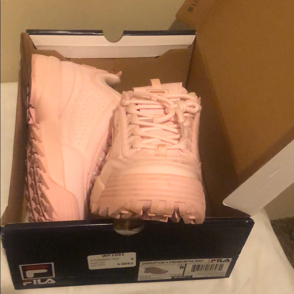 worn once & comes with box